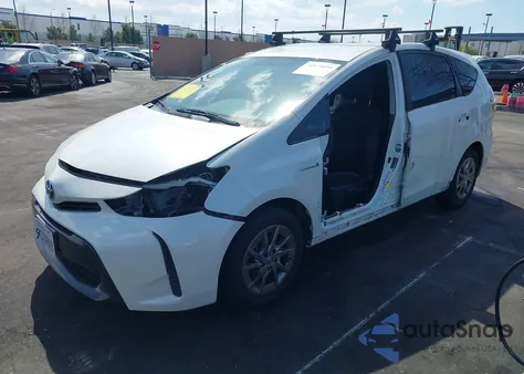 2017 Toyota Prius V Two из США, поврежденный, VIN JTDZN3EU1HJ059375